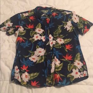 American Eagle Hawaiian shirt